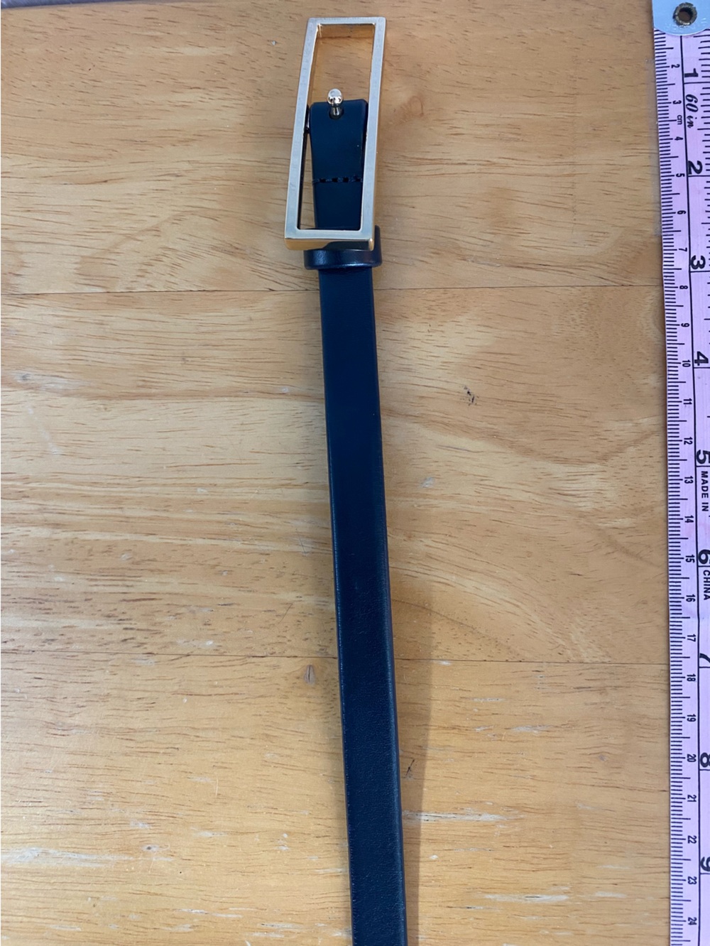 MM. LaFleur Navy Slim Leather Belt with Gold Buckle